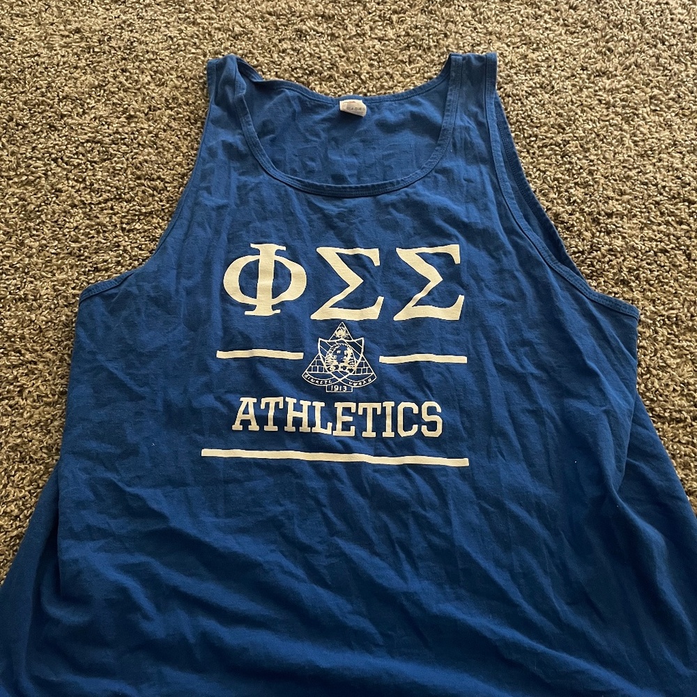 Phi Sigma Sigma Tank